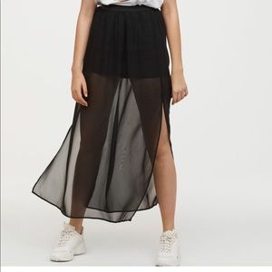 Divided H & M Slit skirts